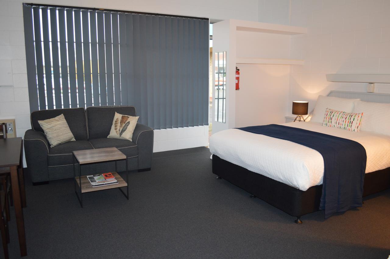 Penguin Seaside Motel Zimmer foto